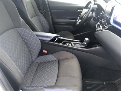 2021 Toyota C-HR XLE   - Photo 7 - Clarenville, NL A5A 2C4