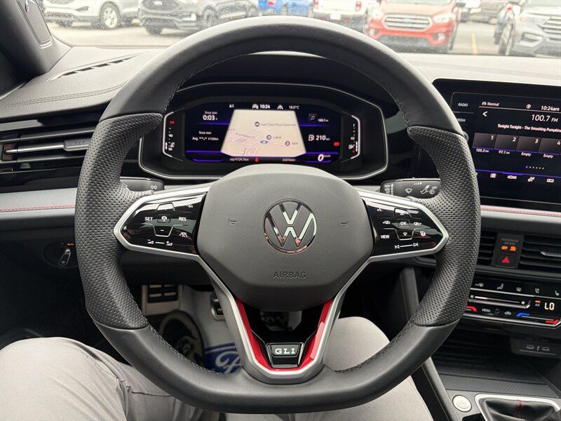 2025 Volkswagen Jetta GLI Autobahn - Photo 12 - Clarenville, NL A5A 2C4