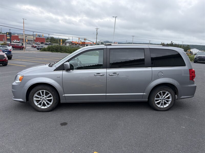 2019 Dodge Grand Caravan SXT 35th Anniversary Edition - Photo 3 - Clarenville, NL A5A 2C4