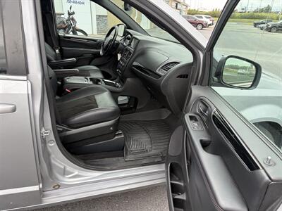 2019 Dodge Grand Caravan SXT 35th Anniversary Edition - Photo 6 - Clarenville, NL A5A 2C4