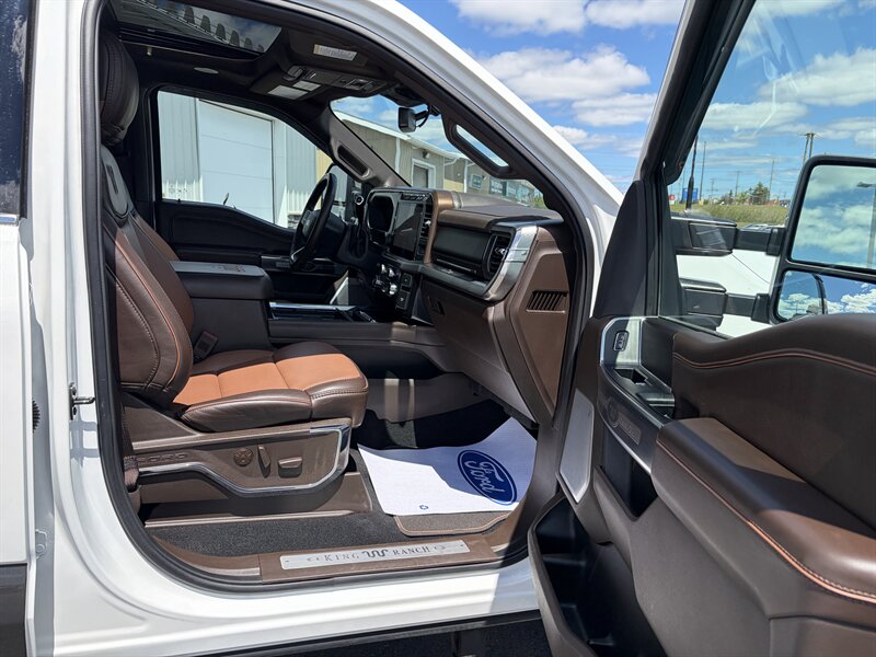 2024 Ford F-250 Super Duty King Ranch - Photo 6 - Clarenville, NL A5A 2C4
