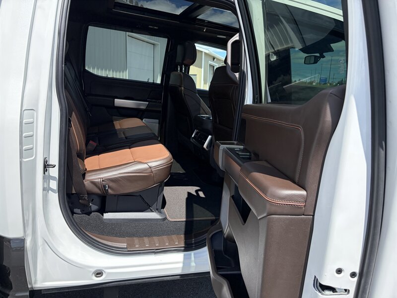 2024 Ford F-250 Super Duty King Ranch - Photo 15 - Clarenville, NL A5A 2C4