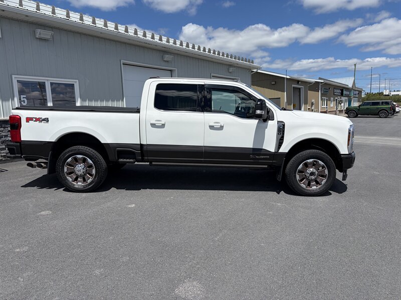 2024 Ford F-250 Super Duty King Ranch - Photo 3 - Clarenville, NL A5A 2C4