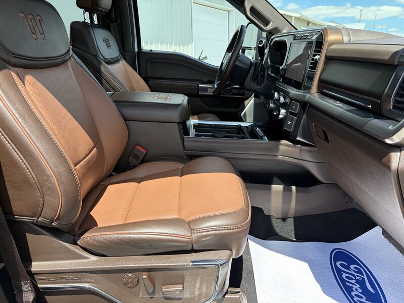 2024 Ford F-250 Super Duty King Ranch - Photo 7 - Clarenville, NL A5A 2C4