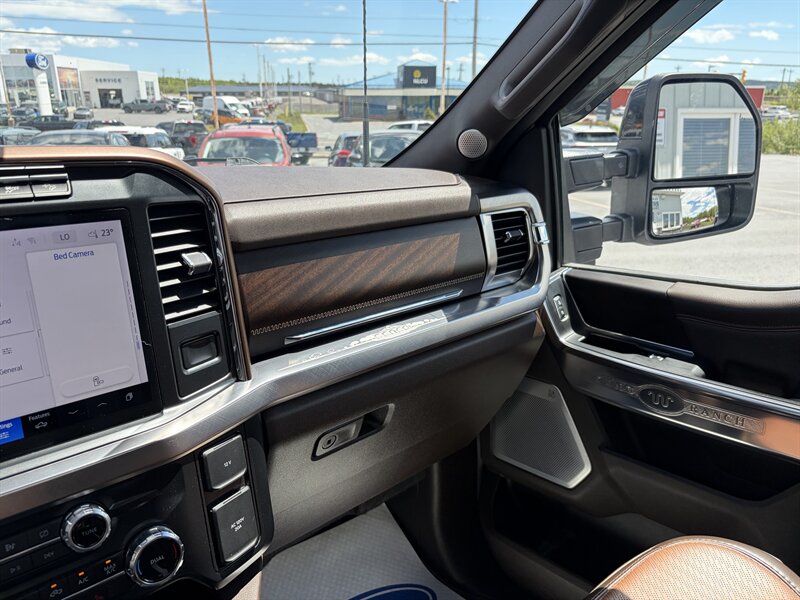 2024 Ford F-250 Super Duty King Ranch - Photo 11 - Clarenville, NL A5A 2C4