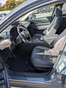 2024 Mazda CX-30 2.5 S Preferred  w/ Luxury Package - Photo 6 - St John's, NL A1B 1C2