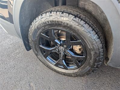 2025 Volkswagen Atlas Peak Edition 4Motion - Photo 4 - St John's, NL A1B 1C2