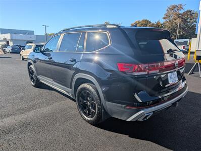 2025 Volkswagen Atlas Peak Edition 4Motion - Photo 8 - St John's, NL A1B 1C2