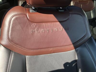 2022 Ford Explorer Platinum   - Photo 8 - Clarenville, NL A5A 2C4