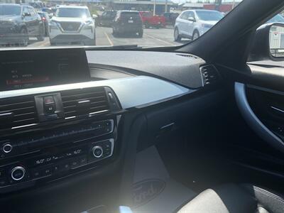 2018 BMW 330i xDrive   - Photo 9 - Clarenville, NL A5A 2C4