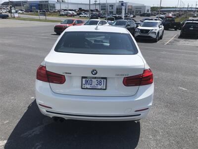 2018 BMW 330i xDrive   - Photo 11 - Clarenville, NL A5A 2C4