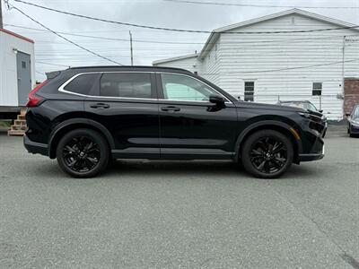 2023 Honda CR-V Hybrid Sport Touring   - Photo 4 - St John's, NL A1B 1C2