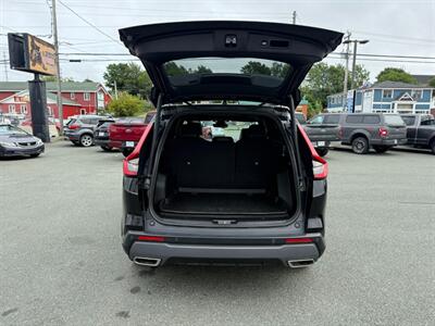 2023 Honda CR-V Hybrid Sport Touring   - Photo 16 - St John's, NL A1B 1C2