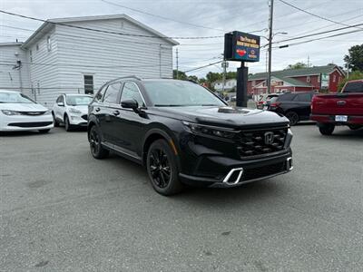 2023 Honda CR-V Hybrid Sport Touring   - Photo 2 - St John's, NL A1B 1C2