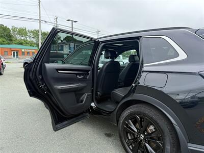 2023 Honda CR-V Hybrid Sport Touring   - Photo 20 - St John's, NL A1B 1C2