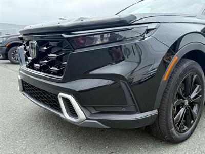 2023 Honda CR-V Hybrid Sport Touring   - Photo 10 - St John's, NL A1B 1C2