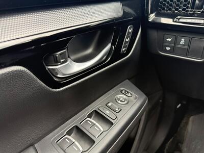2023 Honda CR-V Hybrid Sport Touring   - Photo 33 - St John's, NL A1B 1C2