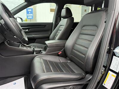 2023 Honda CR-V Hybrid Sport Touring   - Photo 3 - St John's, NL A1B 1C2