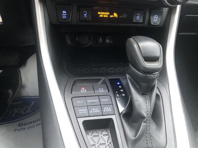 2022 Toyota RAV4 LE   - Photo 10 - Clarenville, NL A5A 2C4