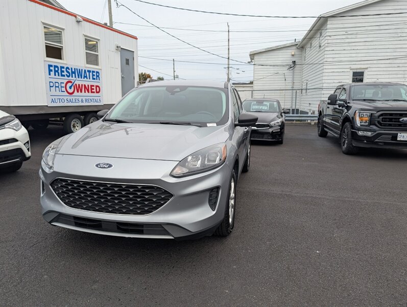2022 Ford Escape SE - Photo 2 - St John's, NL A1B 1C2