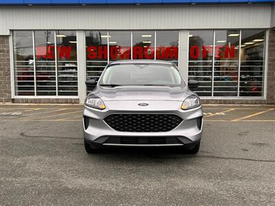 2022 Ford Escape SE   - Photo 2 - St John's, NL A1B 1C2