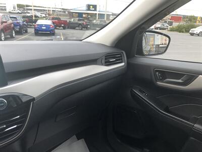 2022 Ford Escape SE   - Photo 12 - Clarenville, NL A5A 2C4