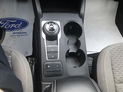 2022 Ford Escape SE   - Photo 11 - Clarenville, NL A5A 2C4