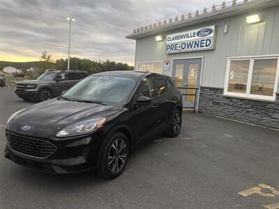 2022 Ford Escape SE   - Photo 2 - Clarenville, NL A5A 2C4