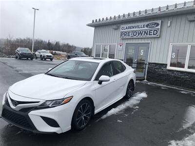 2020 Toyota Camry SE   - Photo 2 - Clarenville, NL A5A 2C4