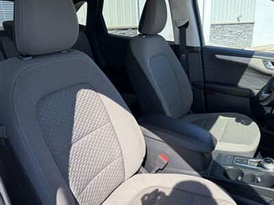 2021 Ford Escape SE   - Photo 6 - Clarenville, NL A5A 2C4