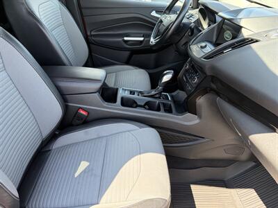 2019 Ford Escape SE   - Photo 6 - Clarenville, NL A5A 2C4