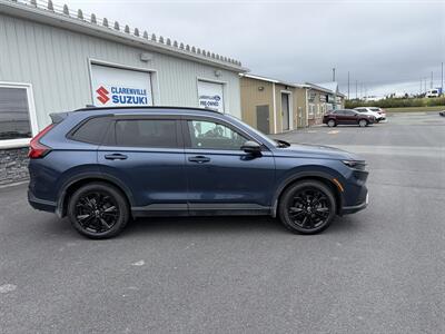 2026 Honda CR-V Hybrid Touring   - Photo 3 - Clarenville, NL A5A 2C4