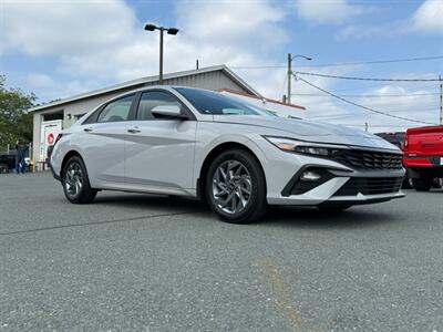 2024 Hyundai ELANTRA SEL   - Photo 3 - St John's, NL A1B 1C2