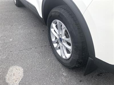 2022 Ford Escape Hybrid SE   - Photo 4 - Clarenville, NL A5A 2C4