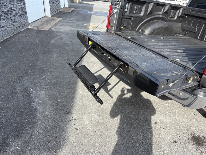 2023 Ford F-150 Lariat - Photo 16 - Clarenville, NL A5A 2C4