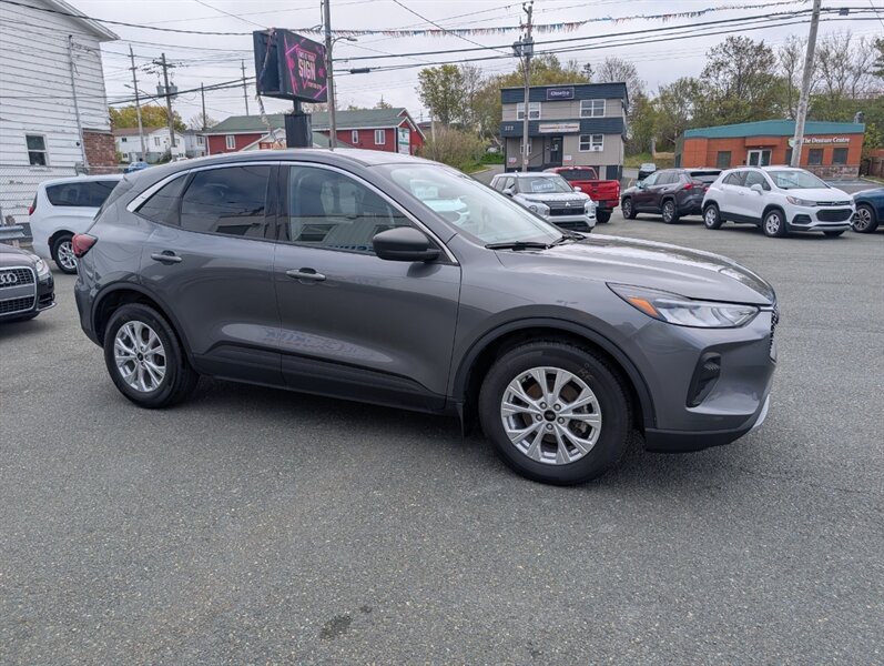 2023 Ford Escape Active - Photo 4 - St John's, NL A1B 1C2