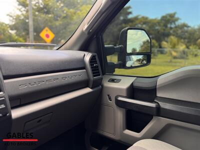 2019 Ford F-250 Super Duty XLT   - Photo 7 - Miami, FL 33165