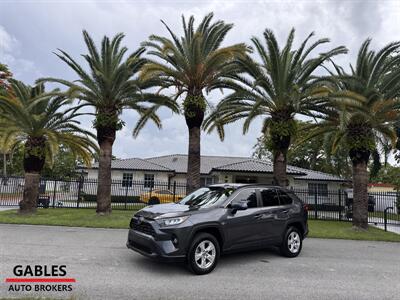 2020 Toyota RAV4 XLE   - Photo 2 - Miami, FL 33165