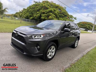2020 Toyota RAV4 XLE   - Photo 8 - Miami, FL 33165