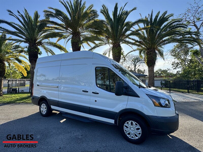 2018 Ford Transit 350   - Photo 1 - Miami, FL 33165