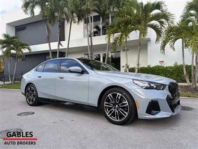 2025 BMW 530i xDrive - Photo 2 - Miami, FL 33165