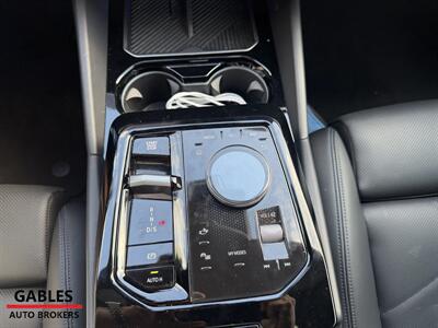 2025 BMW 530i xDrive - Photo 18 - Miami, FL 33165