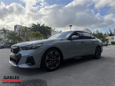 2025 BMW 530i xDrive - Photo 7 - Miami, FL 33165