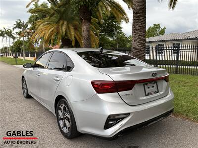 2020 Kia Forte LXS   - Photo 10 - Miami, FL 33165