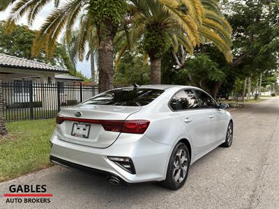 2020 Kia Forte LXS   - Photo 5 - Miami, FL 33165