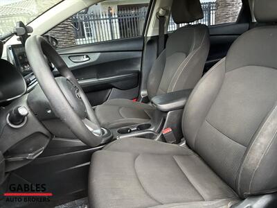 2020 Kia Forte LXS   - Photo 22 - Miami, FL 33165