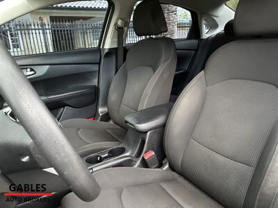 2020 Kia Forte LXS   - Photo 24 - Miami, FL 33165