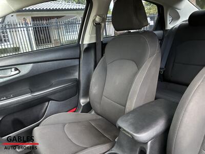 2020 Kia Forte LXS   - Photo 27 - Miami, FL 33165