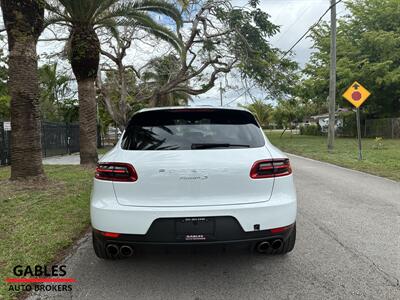 2016 Porsche Macan S   - Photo 6 - Miami, FL 33165
