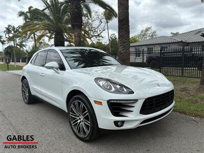2016 Porsche Macan S   - Photo 4 - Miami, FL 33165